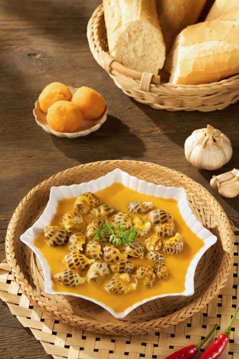 Ốc hương cháy tỏi