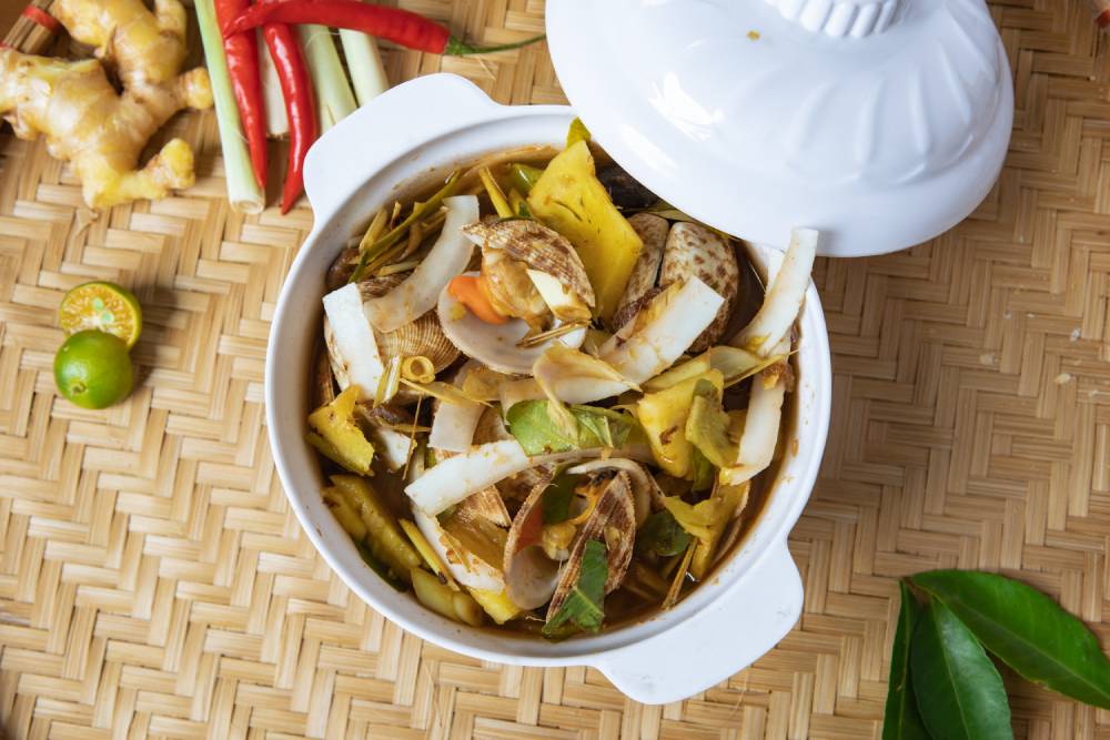 Sò Đỏ Hấp Thái
