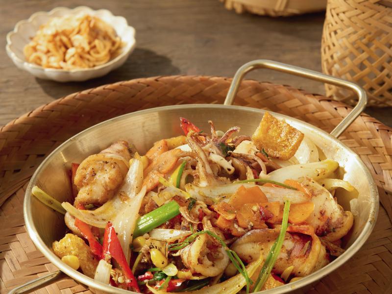 Mực